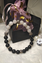 Load image into Gallery viewer, Rose Quartz &amp; Onyx Matte Bracelet 7.5&quot;
